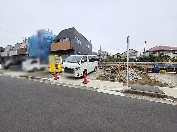 周辺のエリアで他にも沢山売りに出ている物件があります。インターネット掲載前の情報などもありますのでお気軽にお問合せください。まとめてご見学できます。 