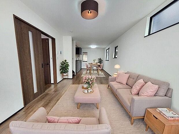 本画像はCGで作成しており、実際に現地に家具は置かれておりません。また、価格に家具は含まれておりません。 