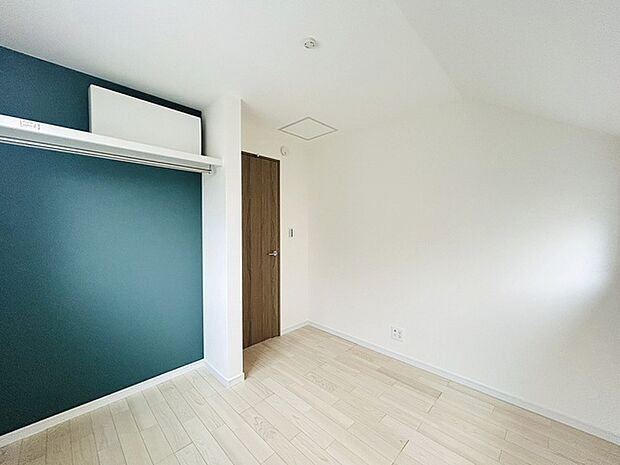 周辺のエリアで他にも沢山売りに出ている物件があります。インターネット掲載前の情報などもありますのでお気軽にお問合せください。まとめてご見学できます。 