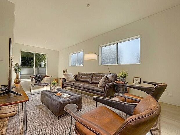 本画像はCGで作成しており、実際に現地に家具は置かれておりません。また、価格に家具は含まれておりません。