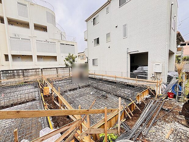 建物のモデルハウスのご見学予約もスタートしました。当日のご見学予約も大歓迎ですので、お気軽にお問合せください。