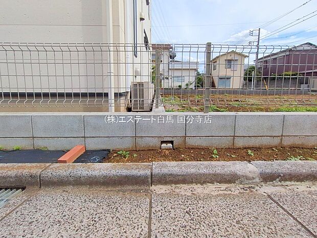 現地のご見学予約もスタートしました。周辺で売りに出ている物件も沢山御座います。まとめてご見学ができますのでお気軽にお申しつけください。 