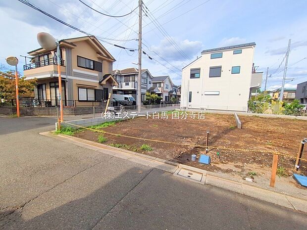 周辺のエリアで他にも沢山売りに出ている物件があります。インターネット掲載前の情報などもありますのでお気軽にお問合せください。まとめてご見学できます。 