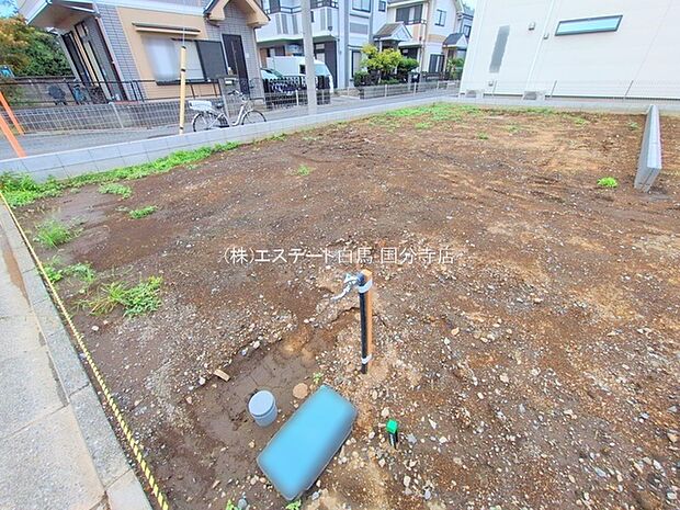 周辺のエリアで他にも沢山売りに出ている物件があります。インターネット掲載前の情報などもありますのでお気軽にお問合せください。まとめてご見学できます。