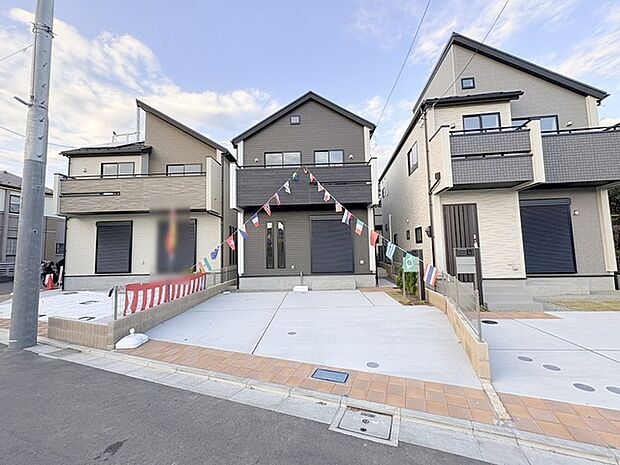 建物が完成しましたので室内のご見学予約スタート。当日のご見学予約も大歓迎です。お気軽にご連絡ください。他にもインターネットに掲載していない情報も沢山ありますので、比較で併せてご見学ができます。 