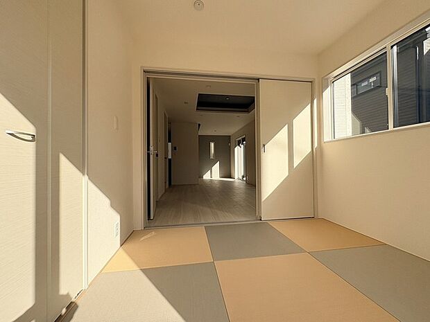 和室がある間取り。畳の香りとともにどこか落ち着く空間です。