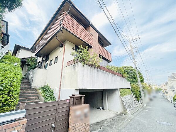 白馬グループの白馬建設にて、プラン作成、イメージパース作成を数日で行えます。　