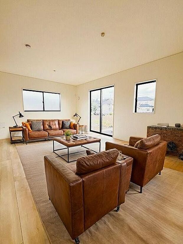 本画像はCGで作成しており、実際に現地に家具は置かれておりません。また、価格に家具は含まれておりません。 