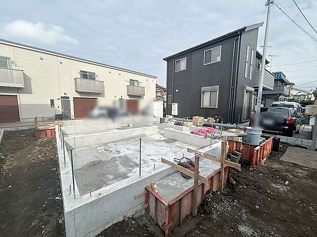 現地のご見学予約もスタートしました。周辺で売りに出ている物件も沢山御座います。まとめてご見学ができますのでお気軽にお申しつけください。