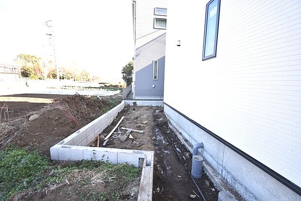 現地のご見学予約もスタートしました。周辺で売りに出ている物件も沢山御座います。まとめてご見学ができますのでお気軽にお申しつけください。 