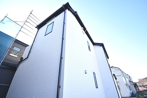 周辺のエリアで他にも沢山売りに出ている物件があります。インターネット掲載前の情報などもありますのでお気軽にお問合せください。まとめてご見学できます。 