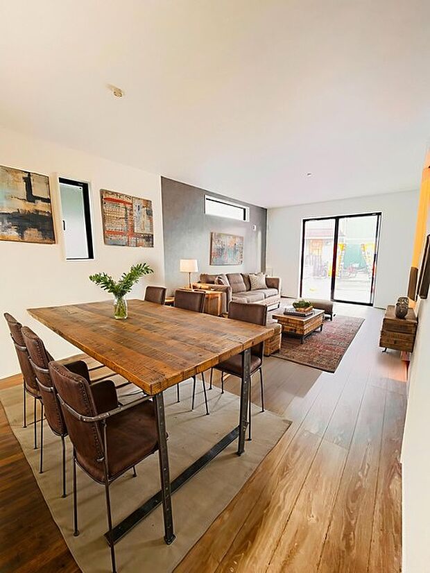 本画像はCGで作成しており、実際に現地に家具は置かれておりません。また、価格に家具は含まれておりません。