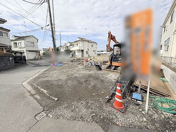 周辺のエリアで他にも沢山売りに出ている物件があります。インターネット掲載前の情報などもありますのでお気軽にお問合せください。まとめてご見学できます。 