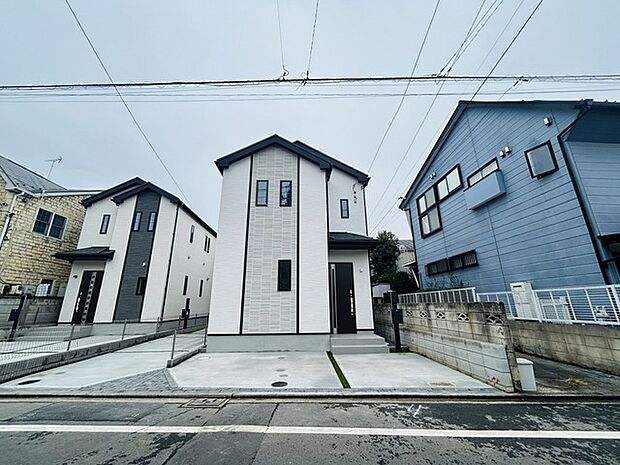 現地のご見学予約もスタートしました。周辺で売りに出ている物件も沢山御座います。まとめてご見学ができますのでお気軽にお申しつけください。 