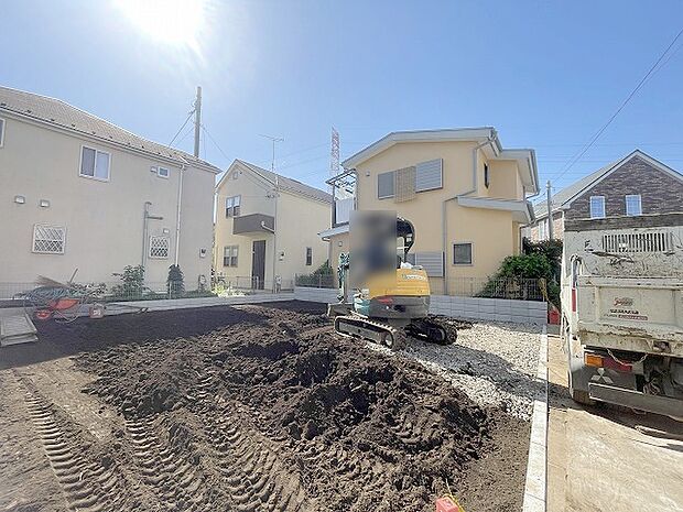 周辺のエリアで他にも沢山売りに出ている物件があります。インターネット掲載前の情報などもありますのでお気軽にお問合せください。まとめてご見学できます。 