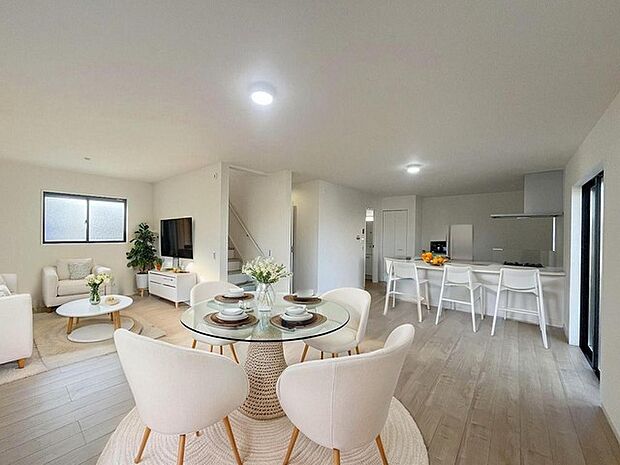 本画像はCGで作成しており、実際に現地に家具は置かれておりません。また、価格に家具は含まれておりません。 