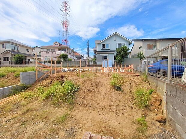 現地のご見学予約もスタートしました。周辺で売りに出ている物件も沢山御座います。まとめてご見学ができますのでお気軽にお申しつけください。 