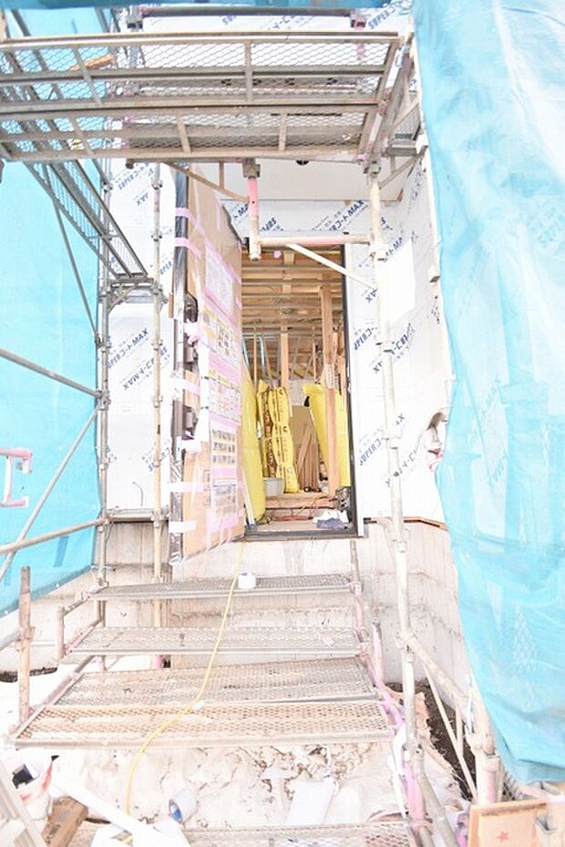 周辺のエリアで他にも沢山売りに出ている物件があります。インターネット掲載前の情報などもありますのでお気軽にお問合せください。まとめてご見学できます。 