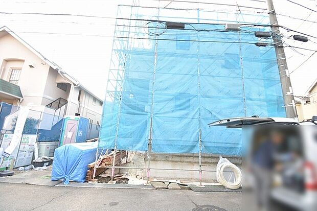 周辺のエリアで他にも沢山売りに出ている物件があります。インターネット掲載前の情報などもありますのでお気軽にお問合せください。まとめてご見学できます。 