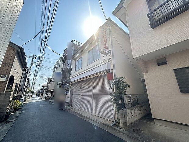 周辺のエリアで他にも沢山売りに出ている物件があります。インターネット掲載前の情報などもありますのでお気軽にお問合せください。まとめてご見学できます。 