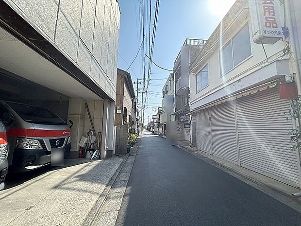 周辺のエリアで他にも沢山売りに出ている物件があります。インターネット掲載前の情報などもありますのでお気軽にお問合せください。まとめてご見学できます。