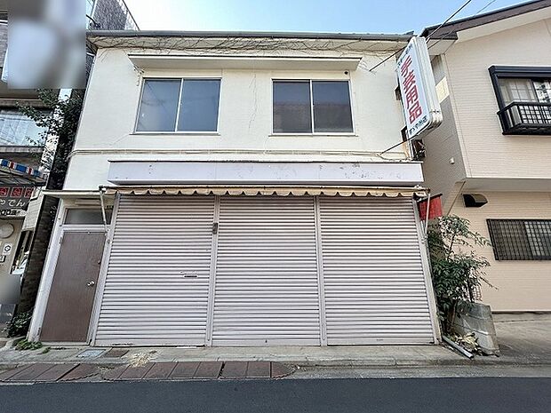 周辺のエリアで他にも沢山売りに出ている物件があります。インターネット掲載前の情報などもありますのでお気軽にお問合せください。まとめてご見学できます。 