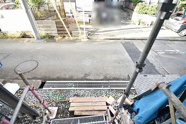 周辺のエリアで他にも沢山売りに出ている物件があります。インターネット掲載前の情報などもありますのでお気軽にお問合せください。まとめてご見学できます。 