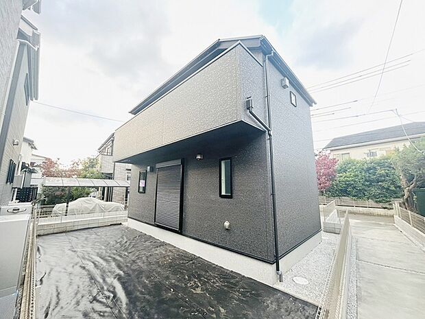 建物が完成しましたので室内のご見学予約スタート。当日のご見学予約も大歓迎です。お気軽にご連絡ください。他にもインターネットに掲載していない情報も沢山ありますので、比較で併せてご見学ができます。 