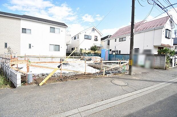 現地のご見学予約もスタートしました。周辺で売りに出ている物件も沢山御座います。まとめてご見学ができますのでお気軽にお申しつけください。 