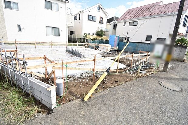 周辺のエリアで他にも沢山売りに出ている物件があります。インターネット掲載前の情報などもありますのでお気軽にお問合せください。まとめてご見学できます。