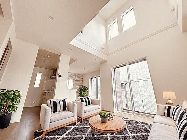 本画像はCGで作成しており、実際に現地に家具は置かれておりません。また、価格に家具は含まれておりません。