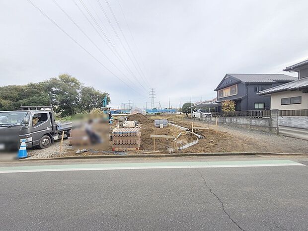 現地のご見学予約もスタートしました。周辺で売りに出ている物件も沢山御座います。まとめてご見学ができますのでお気軽にお申しつけください。 