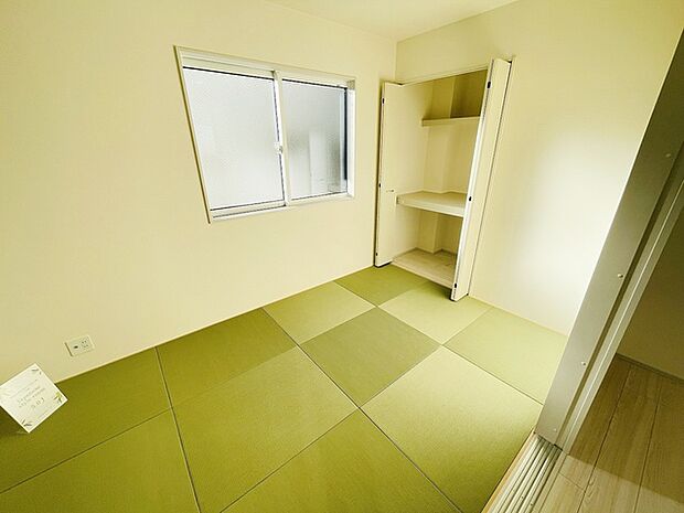 和室がある間取り。畳の香りとともにどこか落ち着く空間です。