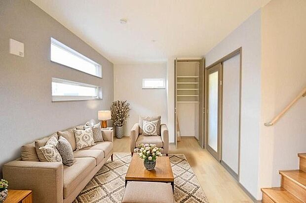 本画像はCGで作成しており、実際に現地に家具は置かれておりません。また、価格に家具は含まれておりません。 