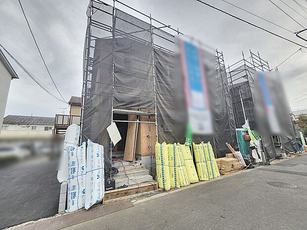 周辺のエリアで他にも沢山売りに出ている物件があります。インターネット掲載前の情報などもありますのでお気軽にお問合せください。まとめてご見学できます。 