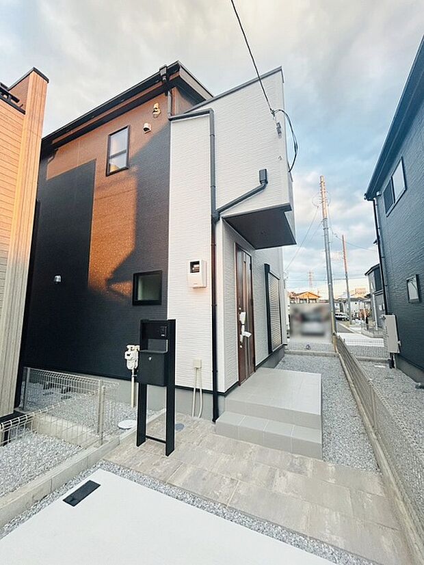 建物が完成しましたので室内のご見学予約スタート。当日のご見学予約も大歓迎です。お気軽にご連絡ください。他にもインターネットに掲載していない情報も沢山ありますので、比較で併せてご見学ができます。