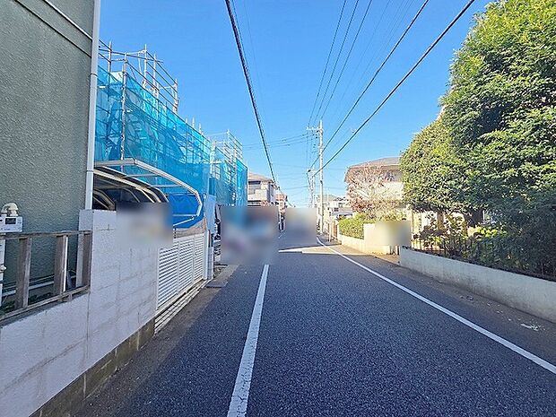 周辺のエリアで他にも沢山売りに出ている物件があります。インターネット掲載前の情報などもありますのでお気軽にお問合せください。まとめてご見学できます。