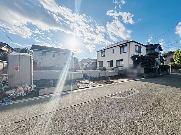 建物のモデルハウスのご見学予約もスタートしました。当日のご見学予約も大歓迎ですので、お気軽にお問合せください。