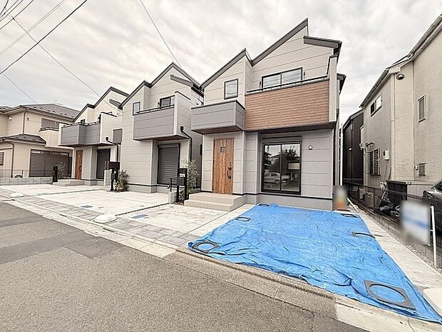 建物が完成しましたので室内のご見学予約スタート。当日のご見学予約も大歓迎です。お気軽にご連絡ください。他にもインターネットに掲載していない情報も沢山ありますので、比較で併せてご見学ができます。 