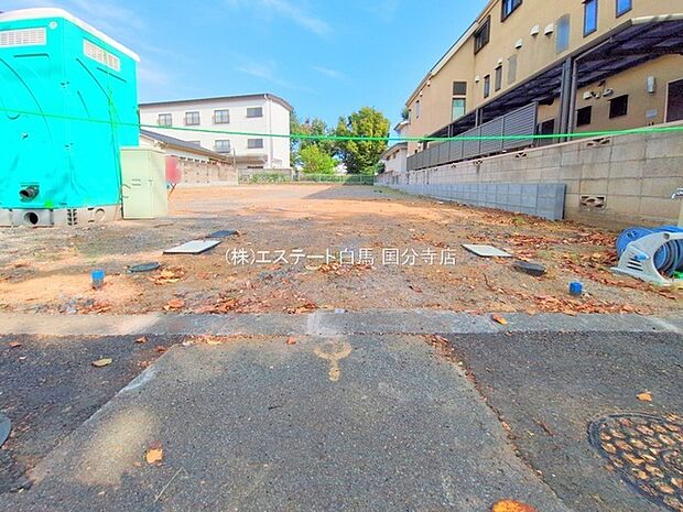 現地のご見学予約もスタートしました。周辺で売りに出ている物件も沢山御座います。まとめてご見学ができますのでお気軽にお申しつけください。