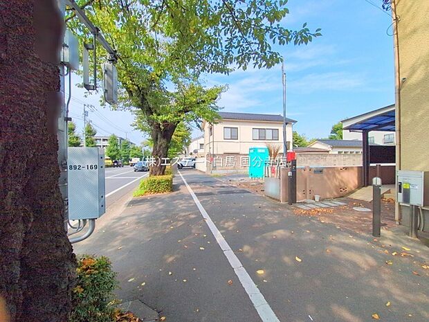 周辺のエリアで他にも沢山売りに出ている物件があります。インターネット掲載前の情報などもありますのでお気軽にお問合せください。まとめてご見学できます。