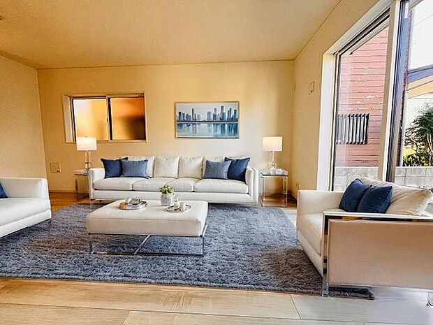 本画像はCGで作成しており、実際に現地に家具は置かれておりません。また、価格に家具は含まれておりません。