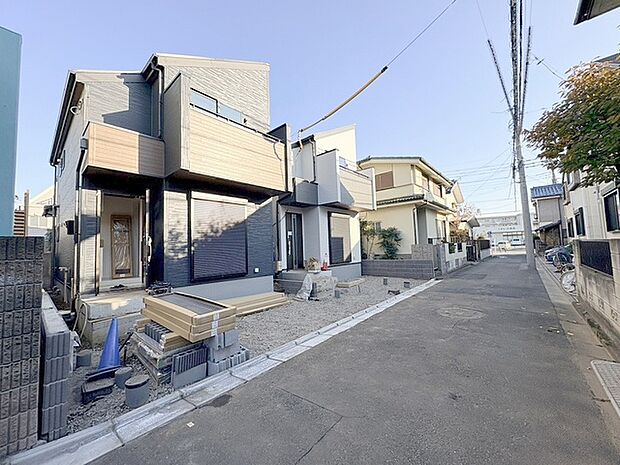 周辺のエリアで他にも沢山売りに出ている物件があります。インターネット掲載前の情報などもありますのでお気軽にお問合せください。まとめてご見学できます。