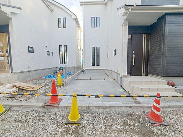 周辺のエリアで他にも沢山売りに出ている物件があります。インターネット掲載前の情報などもありますのでお気軽にお問合せください。まとめてご見学できます。 