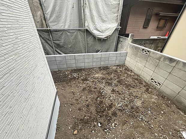 周辺のエリアで他にも沢山売りに出ている物件があります。インターネット掲載前の情報などもありますのでお気軽にお問合せください。まとめてご見学できます。