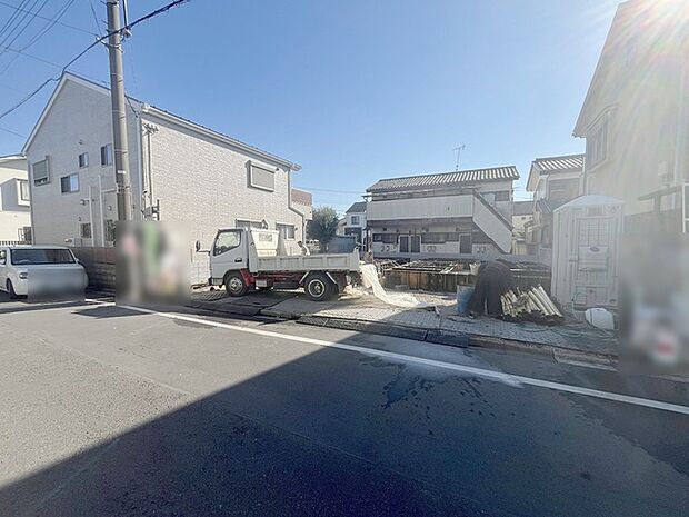 周辺のエリアで他にも沢山売りに出ている物件があります。インターネット掲載前の情報などもありますのでお気軽にお問合せください。まとめてご見学できます。 