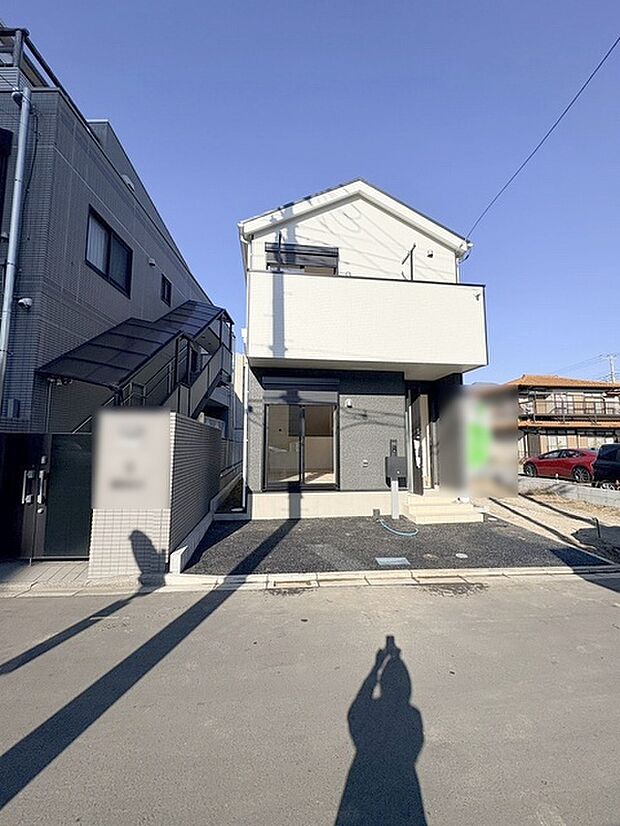 建物が完成しましたので室内のご見学予約スタート。当日のご見学予約も大歓迎です。お気軽にご連絡ください。他にもインターネットに掲載していない情報も沢山ありますので、比較で併せてご見学ができます。 