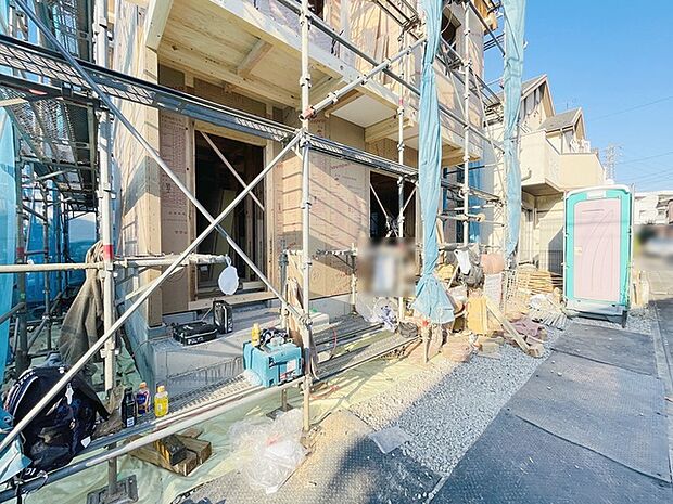 現地のご見学予約もスタートしました。周辺で売りに出ている物件も沢山御座います。まとめてご見学ができますのでお気軽にお申しつけください。