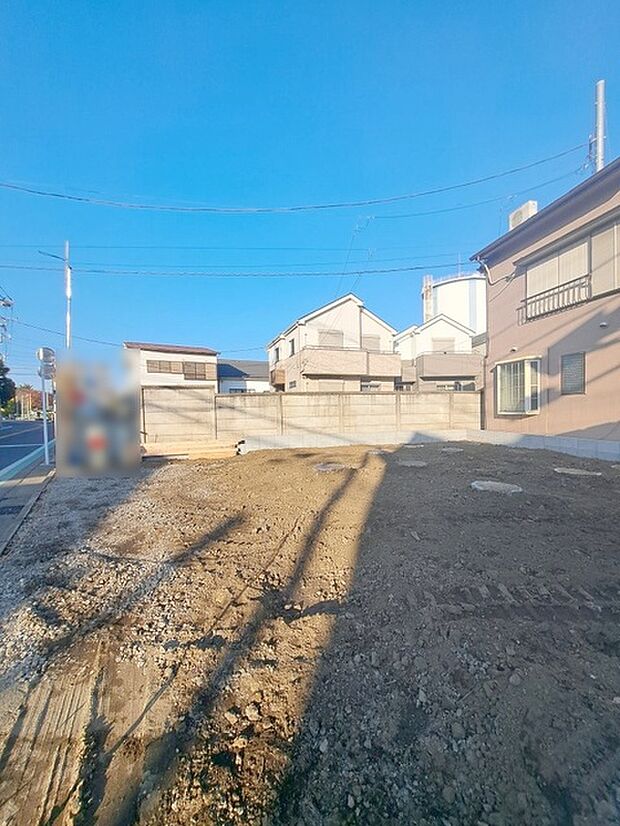 現地のご見学予約もスタートしました。周辺で売りに出ている物件も沢山御座います。まとめてご見学ができますのでお気軽にお申しつけください。