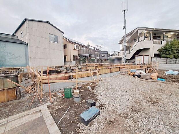 現地のご見学予約もスタートしました。周辺で売りに出ている物件も沢山御座います。まとめてご見学ができますのでお気軽にお申しつけください。